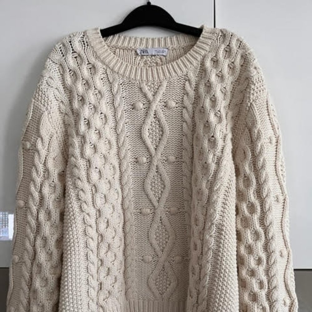 ZARA IVORY CREWNECK COTTON KNIT SWEATER SIZE LARGE